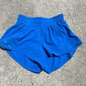 Lululemon- Hotty Hot Low-Rise Lined Short 2.5" Poolside Blue